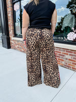 Lilah Leopard/Red Stripe Pant | Curvy