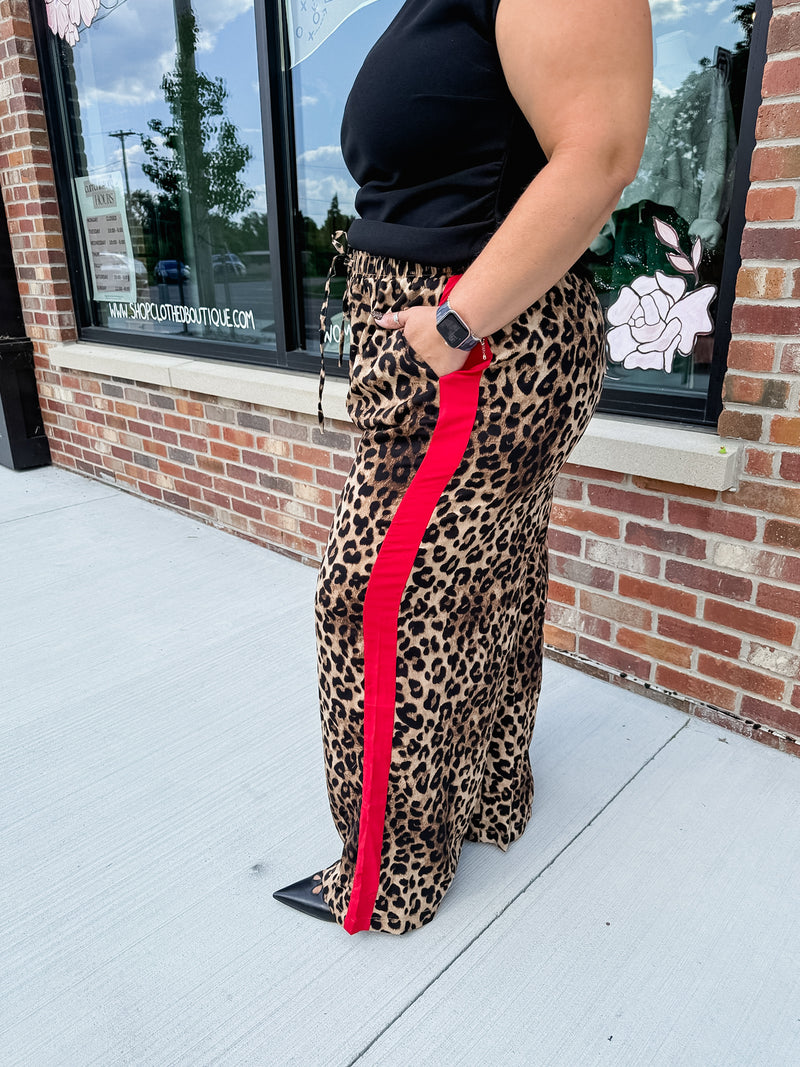 Lilah Leopard/Red Stripe Pant | Curvy