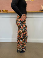 Blakely Floral Pants- Black